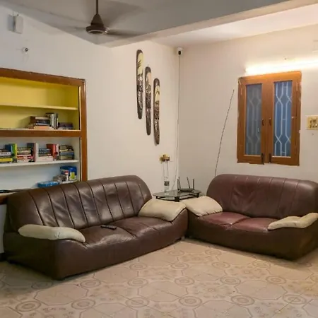 Hostel Madras Backpacker'S-3